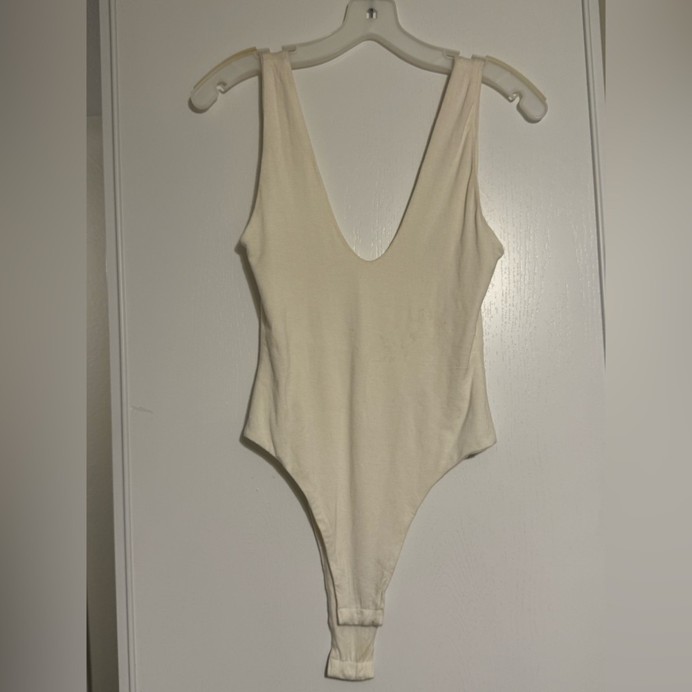 Revolve By the Way Women’s XS Bodysuit Soft Cotton Cream Ivory Backless V